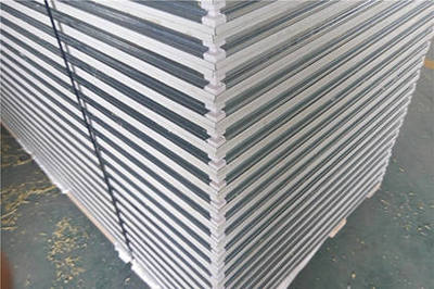 10_木根雕工藝品生產(chǎn)商家,木雕老鷹供應,金龍魚銷售